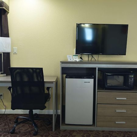 Best Western Hanford Inn Εξωτερικό φωτογραφία
