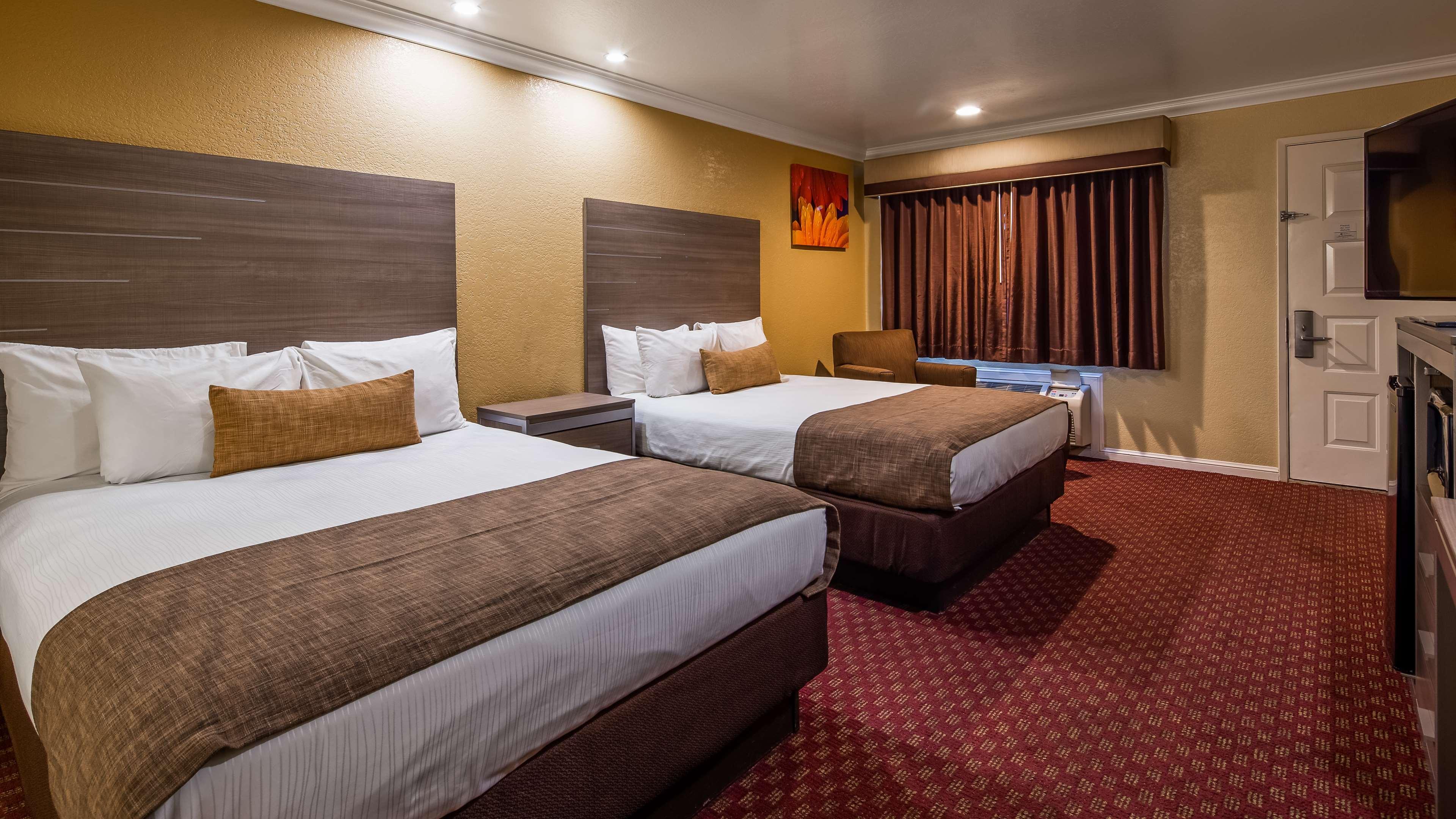 Best Western Hanford Inn Εξωτερικό φωτογραφία