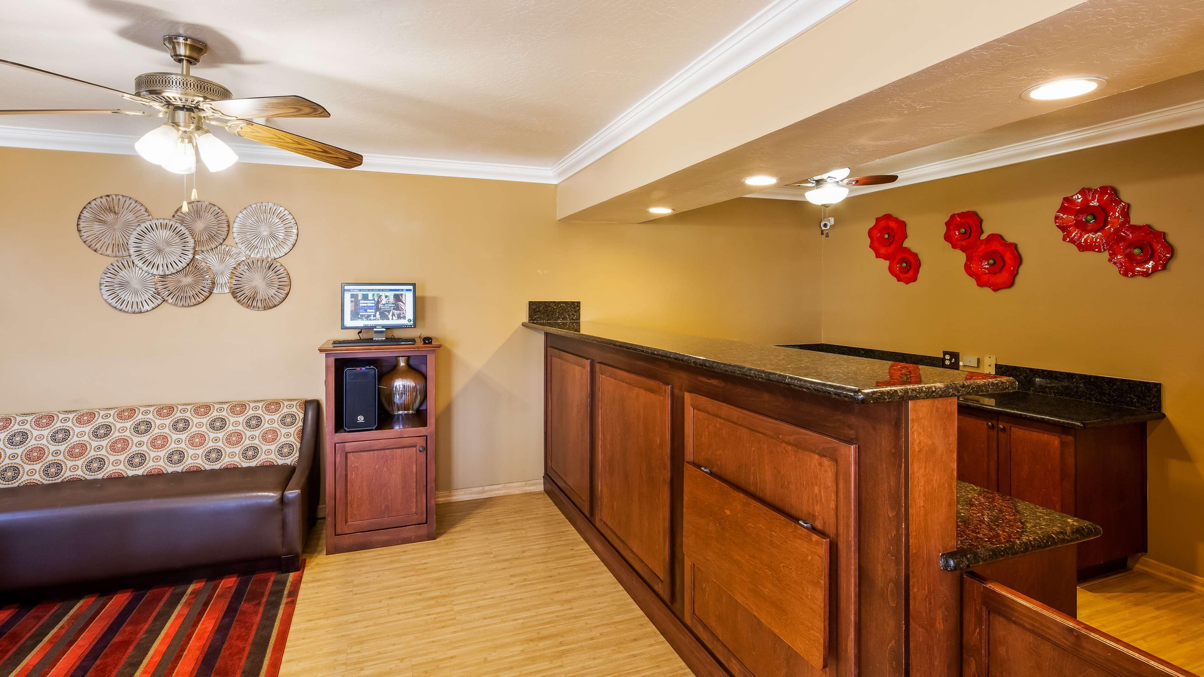Best Western Hanford Inn Εξωτερικό φωτογραφία