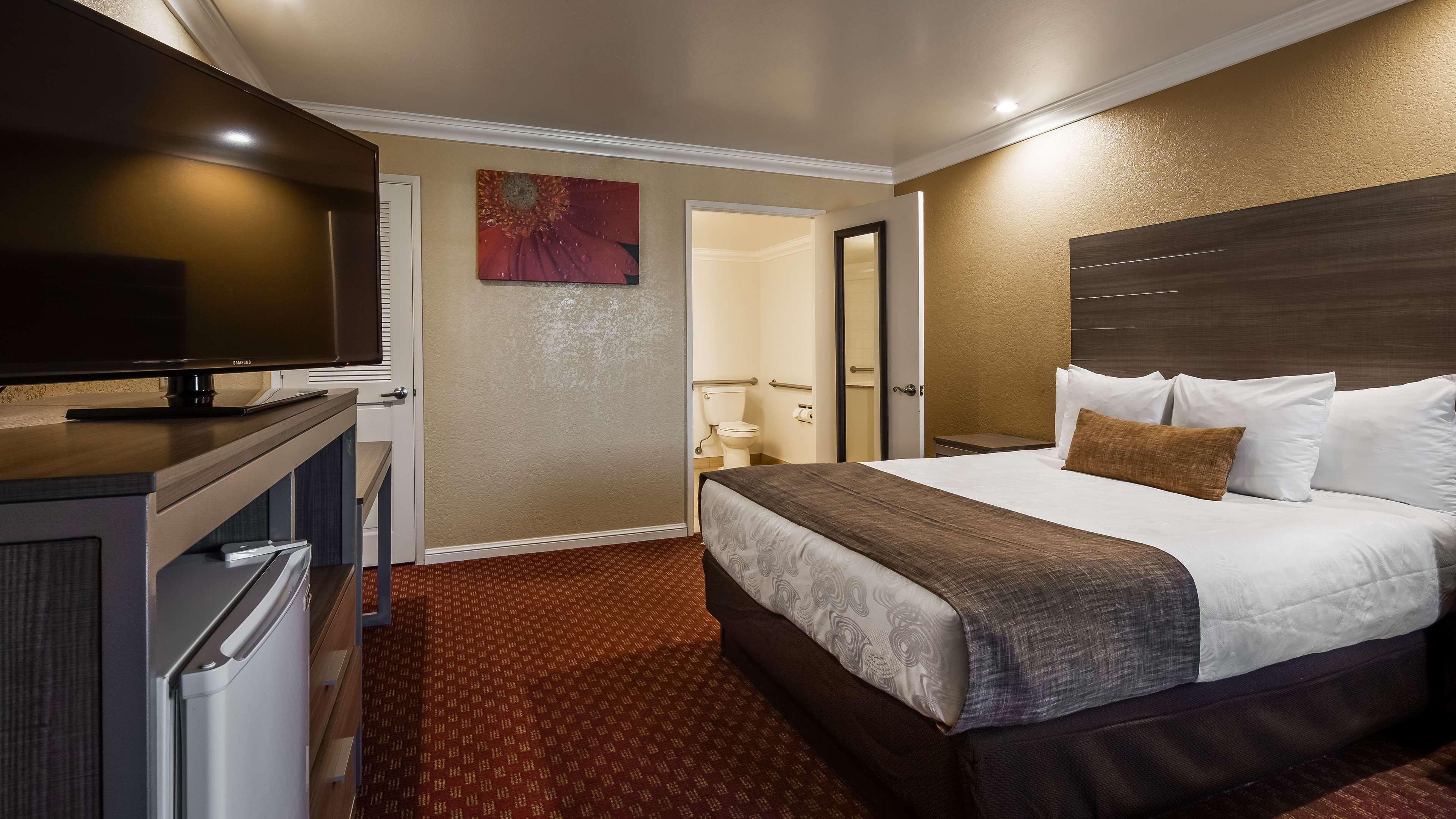 Best Western Hanford Inn Εξωτερικό φωτογραφία